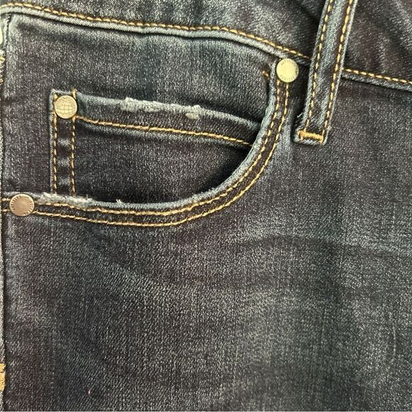 Articles of Society Katie Skinny Crop Helsinki Blue Distressed Size 27 - Picture 6 of 11